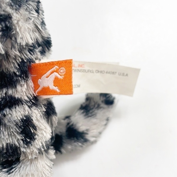 Snow Leopard stuffed animal slap bracelet - Picture 3 of 5